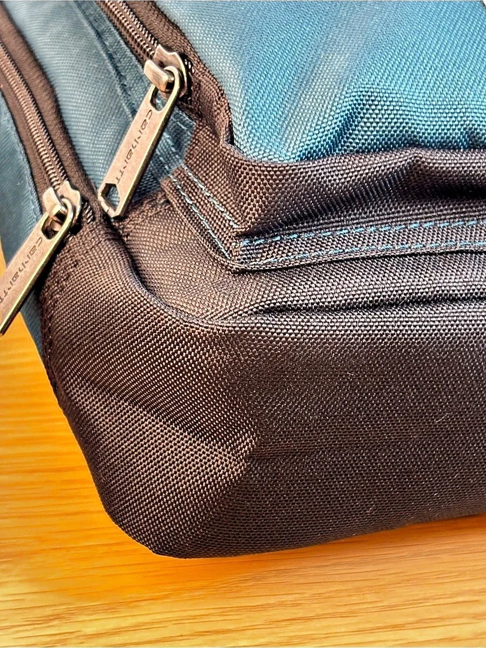 Carhartt utility crossbody
